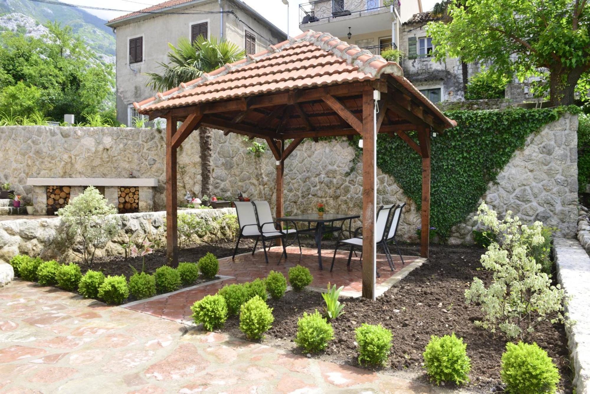 Andrea * Cattaro