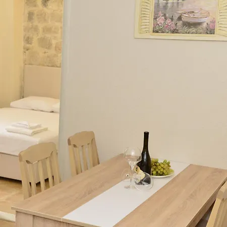 Villa Andrea Apartments With Parking Kotor Zimmer foto