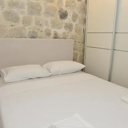Villa Andrea Apartments With Parking Kotor Zimmer foto